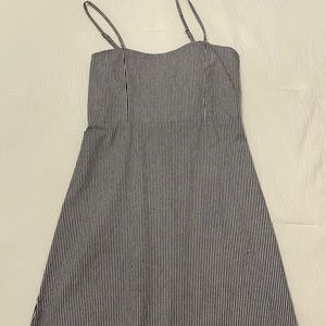 Brandy Melville dress